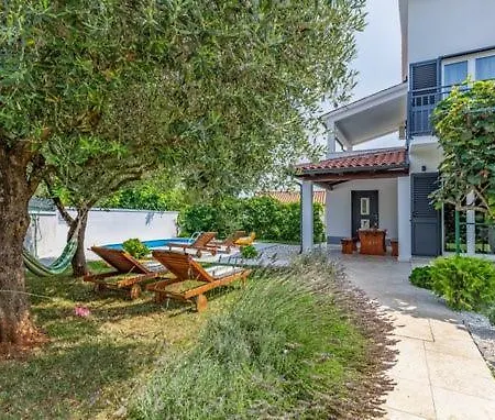 Casa Lavanda Valbandon